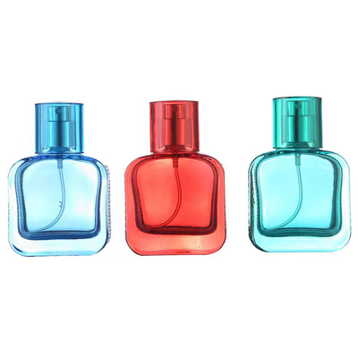 Botella de vidrio de 30 ml al por mayor con colores personalizados Botella de perfume vacía