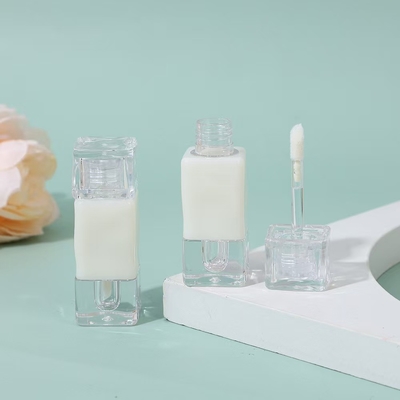 Diamante blanco 2.6ml tubo de esmalte labial con cepillo, el color se puede personalizar