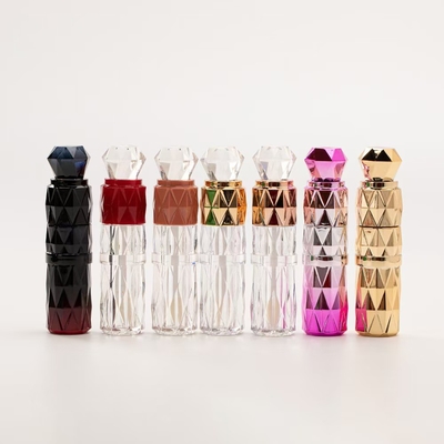 Diseño único, diseño de diamante tubo plástico de esmalte labial con muchos colores