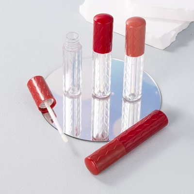 Botella de plástico de tubo de esmalte labial adecuado para todos los tipos de piel en varios colores