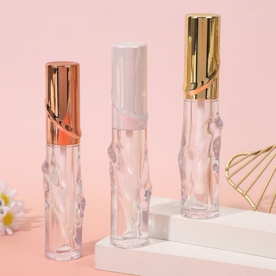 Tubo de esmalte de labios de tapa de tornillo de metal en tamaño de 4,5 ml para una aplicación perfecta de color de labios