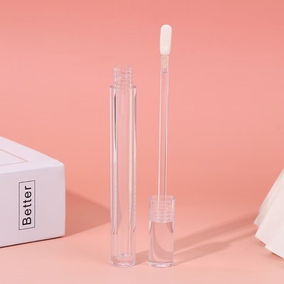 Tipo de cierre sencillo Cap de tornillo delgado 4,5 ml tubo de plástico de esmalte labial con logotipo personalizable