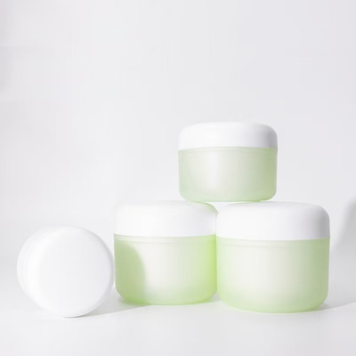 Exquisito frasco de crema sin aire de plástico de 50 g utilizado para el cuidado de la piel cosmético
