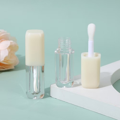 Tubo de esmalte labial cuadrado compacto y llamativo
