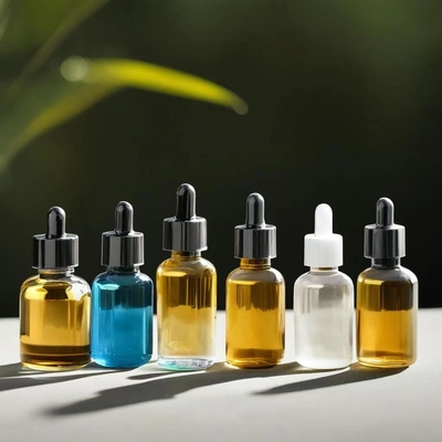 Botella de aceite esencial de ámbar amigable para viajes con cabeza de gotero de plástico y pipeta de vidrio 5ml 10ml 30ml 50ml 100ml