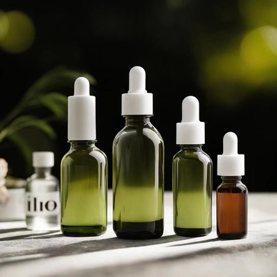 Botella de aceite esencial de ámbar amigable para viajes con cabeza de gotero de plástico y pipeta de vidrio 5ml 10ml 30ml 50ml 100ml