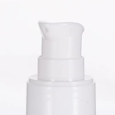 La bomba del dispensador de crema de aerosol peculiar 18 / 410 para botellas cosméticas de cerradura de aluminio y plástico