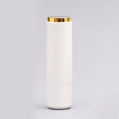 Se aceptan colores personalizados tubo de lápiz labial vacío 3.5g con anillo de sello material plástico