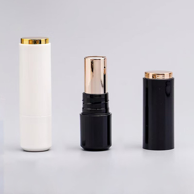 Se aceptan colores personalizados tubo de lápiz labial vacío 3.5g con anillo de sello material plástico