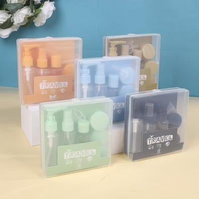 Diseño Voguish 7 piezas de plástico de viaje 50 ml botella de conjunto utilizado para el paquete de cuidado personal