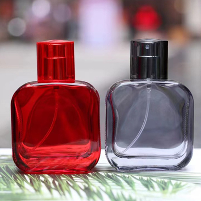 Botella de vidrio de 30 ml al por mayor con colores personalizados Botella de perfume vacía
