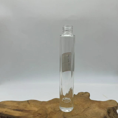 Botella redonda de perfume de 10 ml de vidrio personalizada con pulverizador y tapa