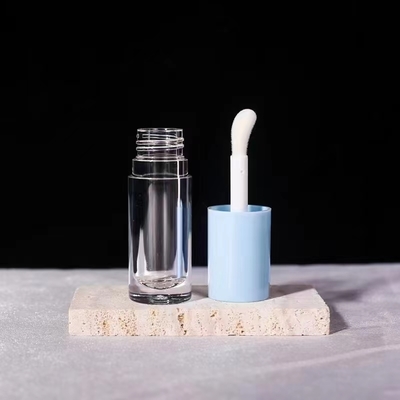 6 ml cilindrico de materiales tubo de brillo labial con tapa de tornillo en el mercado