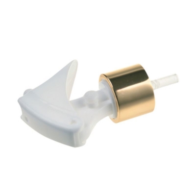 Mini pulverizador de plástico con gatillo y collarín de aluminio dorado