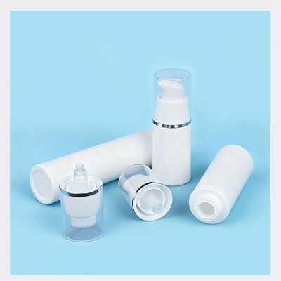 Venta al por mayor de botellas con bomba privada de aire de 15ml, 30ml y 50ml para cuidado de la piel con personalización OEM ODM en PP de calidad alimentaria
