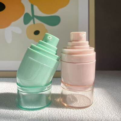 Venta al por mayor 15ML 30ML 50ML Botella de loción de plástico sin aire Botella al revés con bomba de vacío